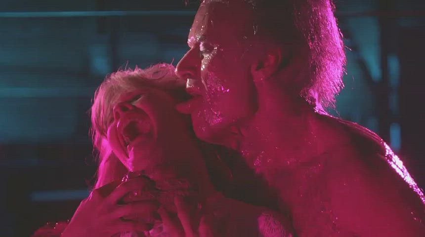 Barbara Crampton - From Beyond (1986)