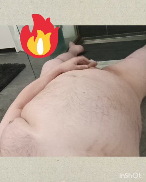 cumshot pee peeing piss pissing watersports gif