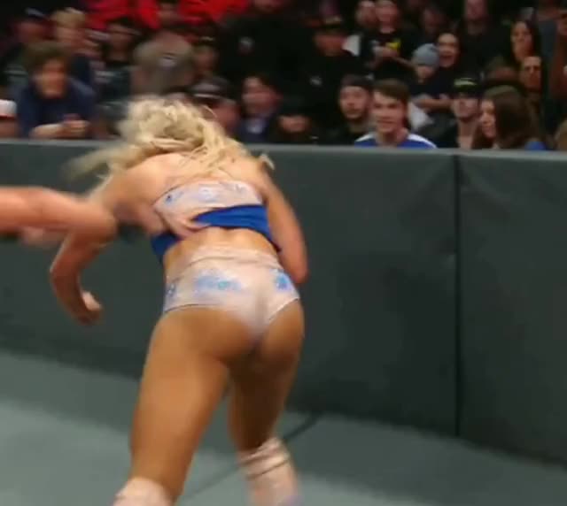 Charlotte Flair