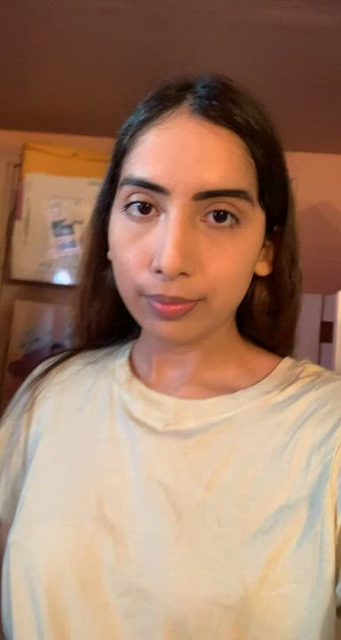 I hope someone here likes petite brown girls 🥺