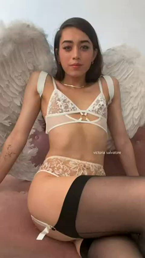 The trans woman was feeling daring and sexy, so she decided to try on the Asian cosplay