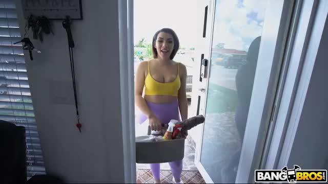 MyDirtyMaid Standing Dildo Challenge
