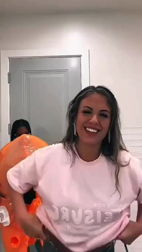 r/Tiktok_NipDrop #127