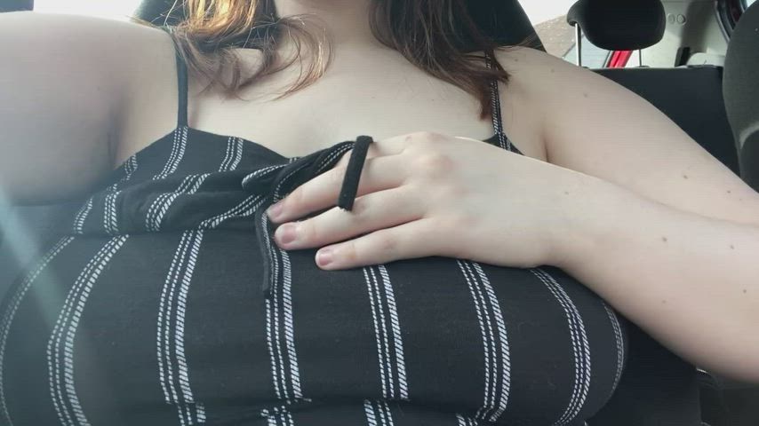 F19 Feels like a no underwear kind of day ☺️