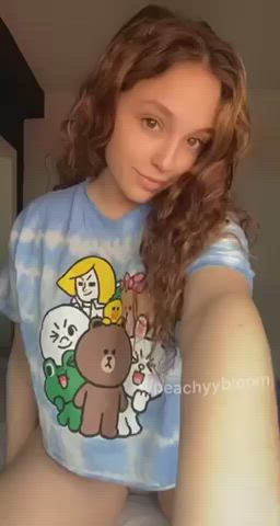 Areolas Big Nipples Bouncing Tits Brunette Flashing Saggy Tits Shaking Shaved Pussy