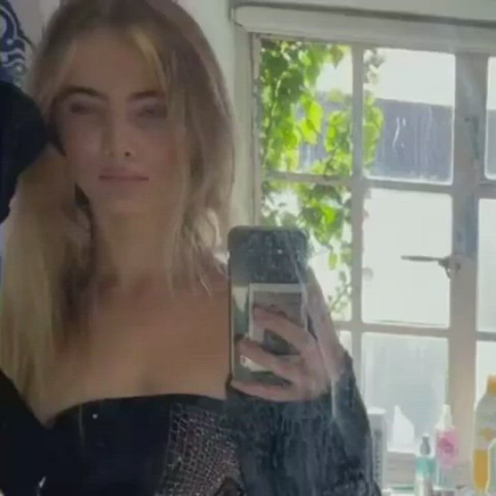 Sexy little Freya Allan