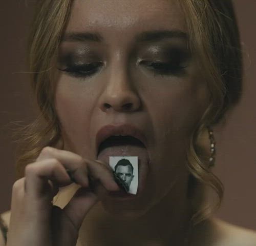 celebrity female olivia cooke tongue fetish gif