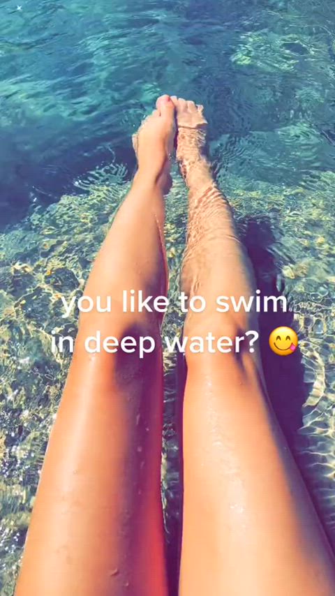 anne lia cum on feet feet feet fetish foot foot fetish footjob legs underwater gif