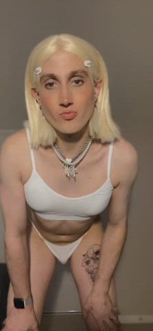 babecock extra small girl dick pawg sissy sissy slut tiktok trans trans woman r/sph