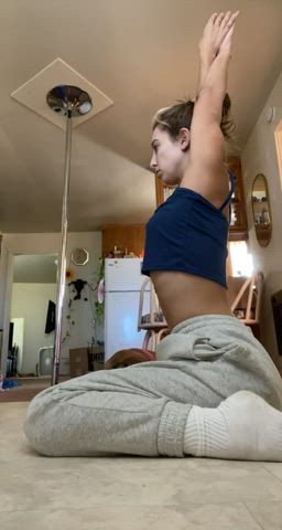 such an amazing back stretch