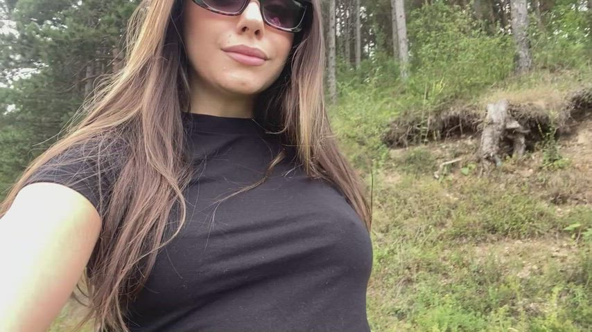 Would you hold, squeeze, or pinch?