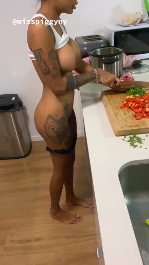 Mom cooked me dinner… but I ended up feeding her