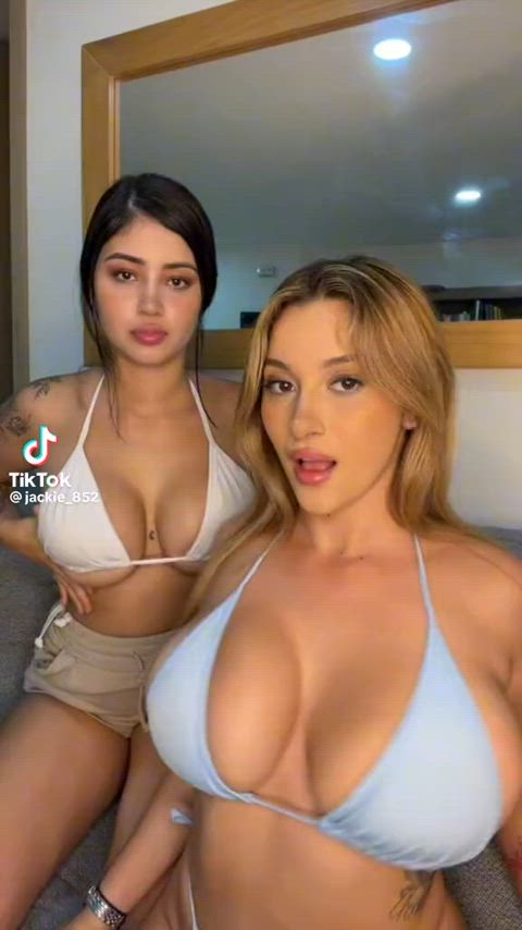 Gooning and leaking for TikTok sluts