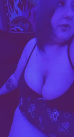 bbw big tits chubby emo goth onlyfans pawg pierced tattoo gif