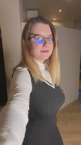 amateur big tits boobs carlacute cute schoolgirl tits titty drop r/titsworship gif