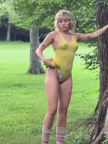 boobs booty celebrity cute miley cyrus nsfw nipples pretty gif
