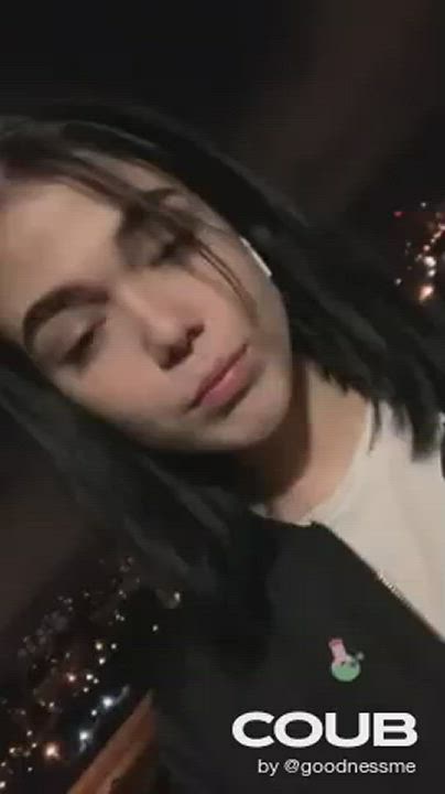  gif