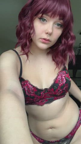 Feeling extra slutty today <3