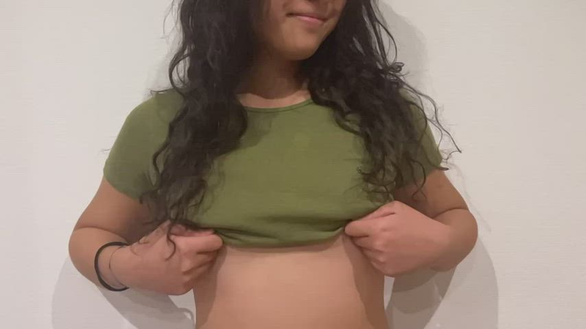 First titty drop👉🏻👈🏻 Could you tell I was nervous?🥺