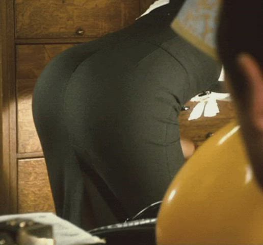 booty celebrity jessica gif