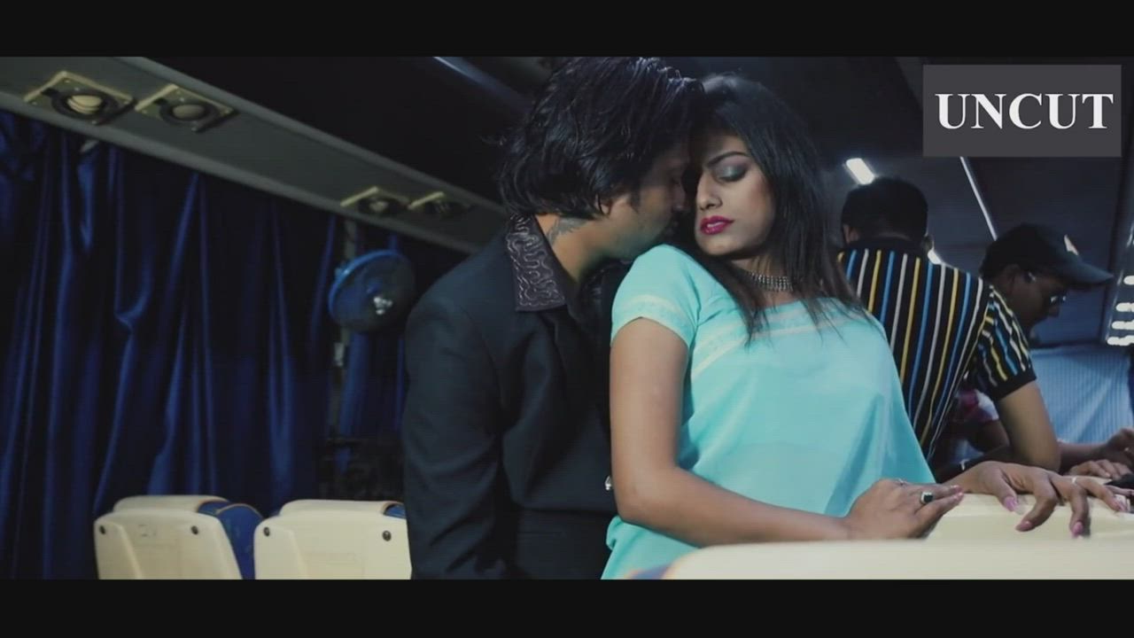 Love On The Moving Bus Season 1 Episode 1 to 5 - Nuefliks (Uncut Hot Version), Watch