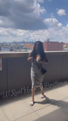 Went to a rooftop bar for my first public flash 🤗