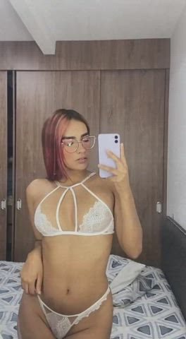 I wonder how many gallons of cum ejaculate when I post on Reddit ????