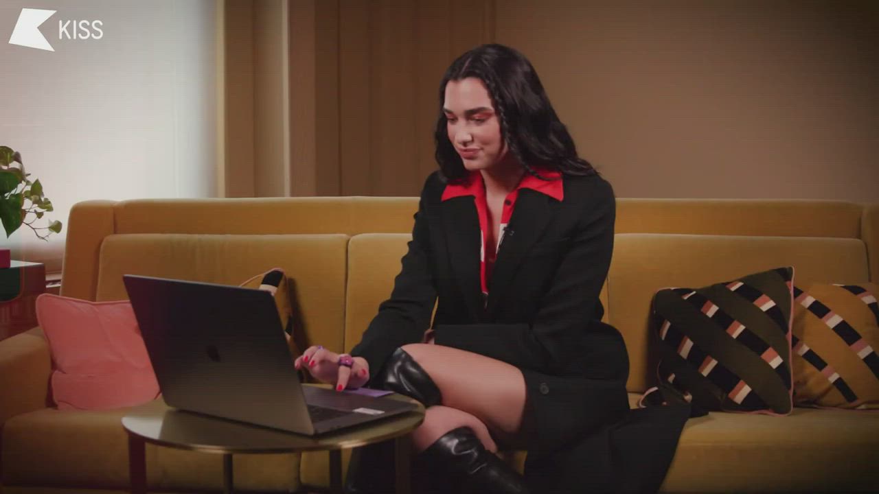 Birthday Cum for Dua Lipa 🍆