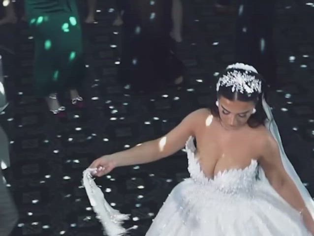 bride cleavage dancing dress jiggle brides natural-tits not-nude outfits! gif