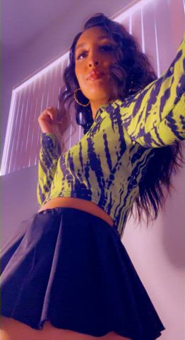Take a peek under my skirt 😈