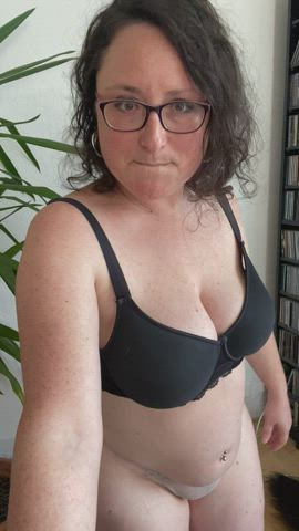 If you like 40 year old moms with fat butts I’m your fucking dreamgirl