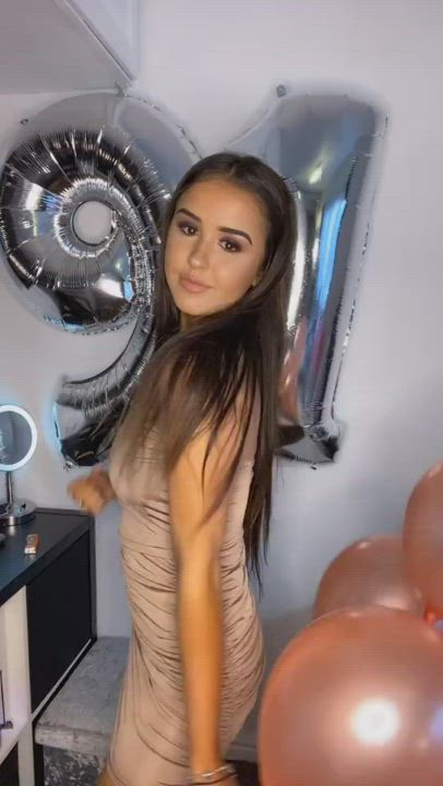 Babe Dress Teen gif