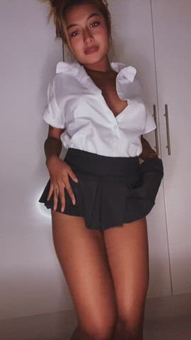 does this outfit make you wanna do naughty things to me?