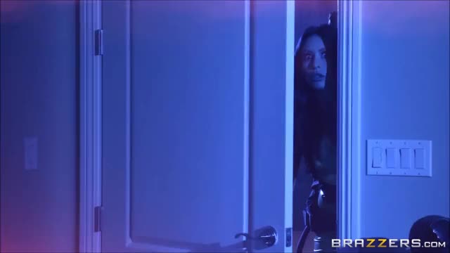Abigail Mac, Monique Alexander, Romi Rain - Ghostbusters XXX
