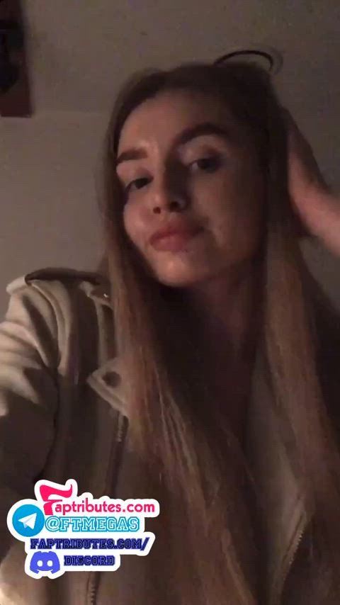 amateur ass big ass big tits blonde dirty blonde teen tits twerking uglyblonde gif