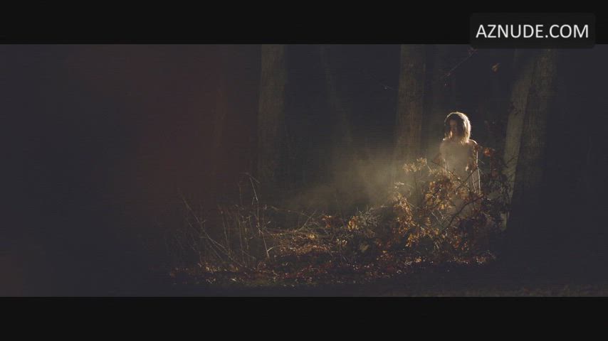 Shenae Grimes [and Likely Bodydouble] - The Rake (2018)