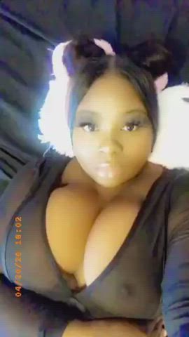 Upvote if you would suck my nipples ??
