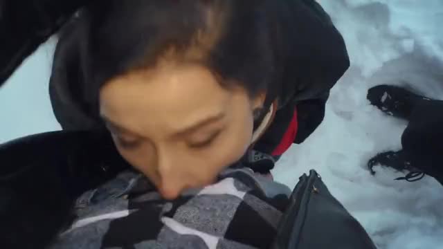It's never to cold for the girls to share a cum shot!