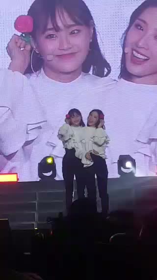 I Love Jo Haseul so much on Twitter- -@rizchaprincessa