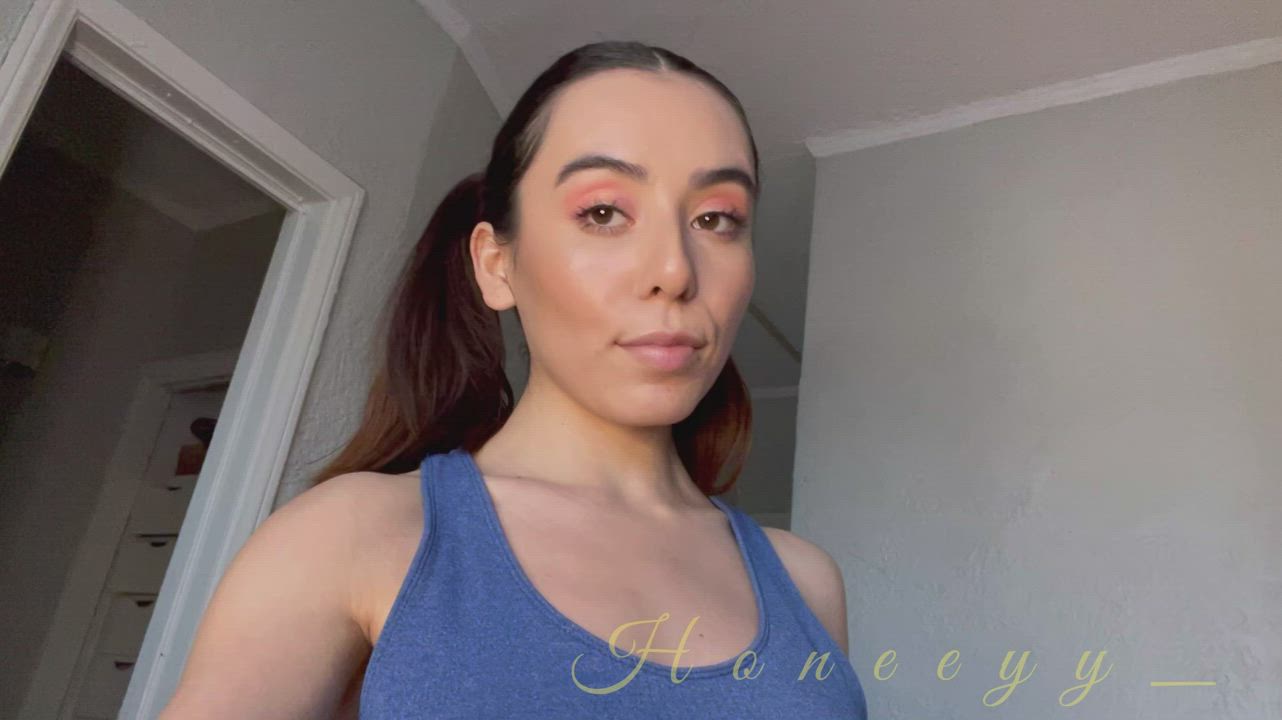 First post here! Wanted to introduce myself by showing you my perky tittys :)
