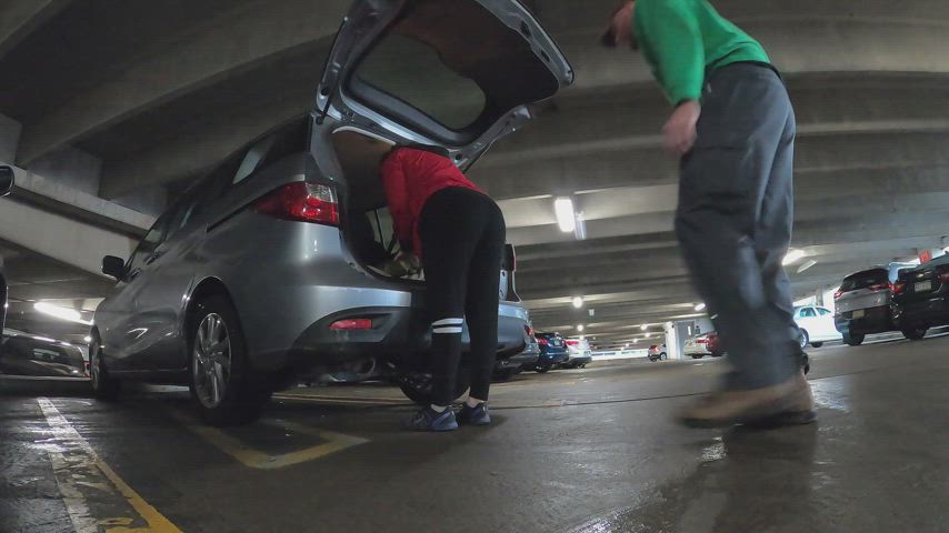 Amateur Ass Big Ass Flashing MILF Public Sammi Starfish Thong r/CaughtPublic gif