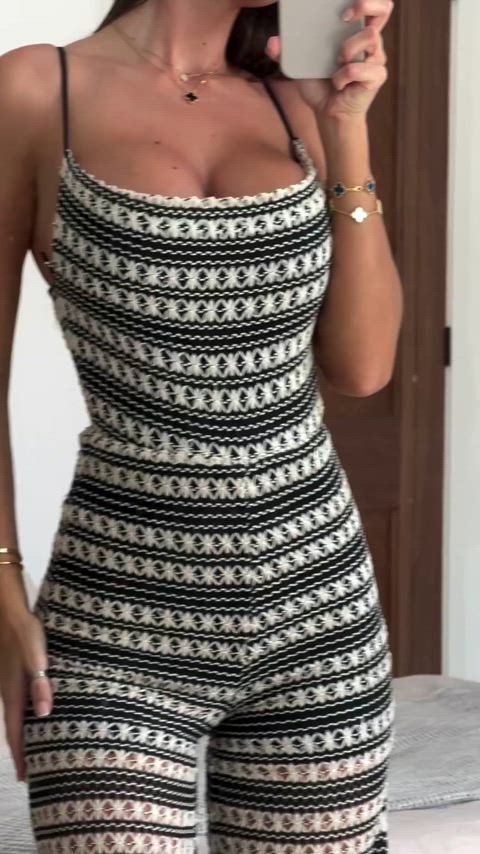 big ass big tits brunette cute dress model sexy gif