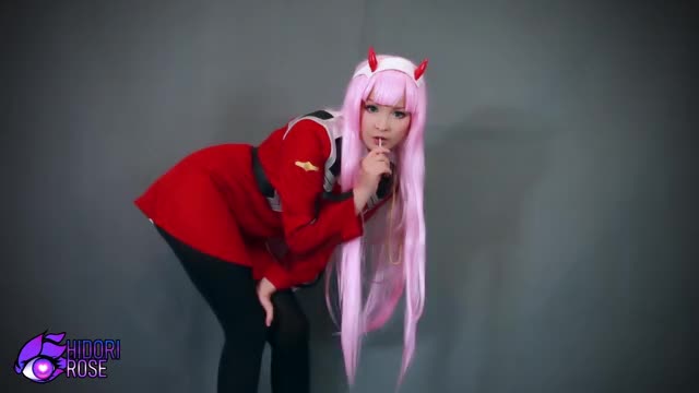 zero two cosplay by Hidori Rose