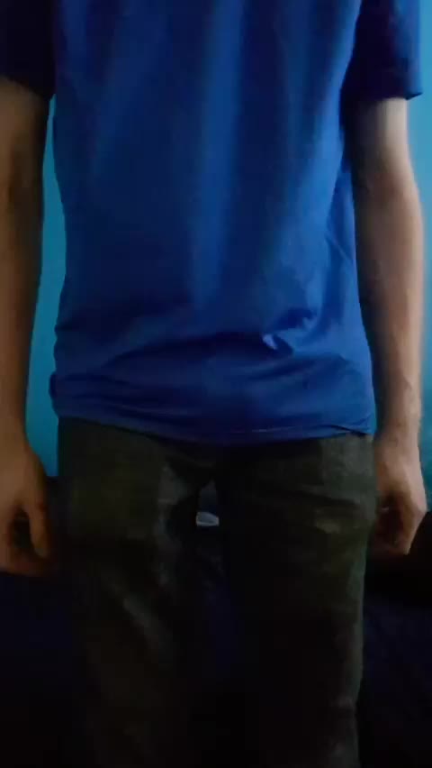 Im so horny i cant keep my clothes on.