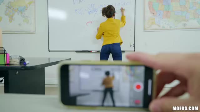 Isabella Nice | She's My Teacher