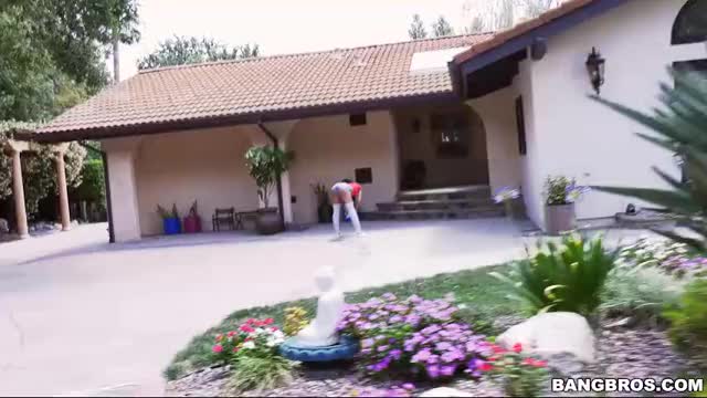 Brown Bunnies - Kira Noir.mp4
