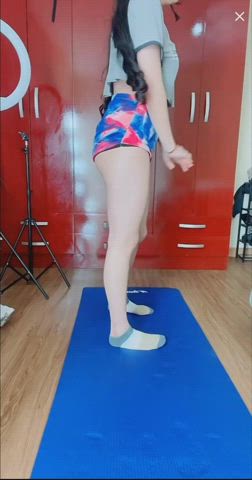"stretching" slip