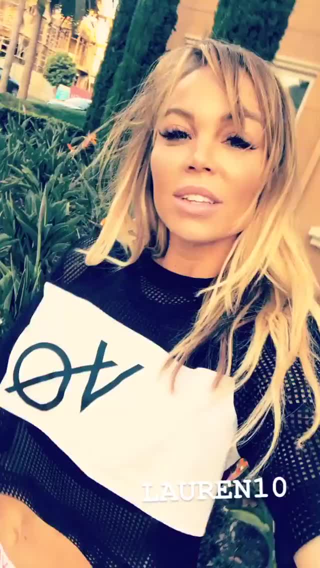Celebrity Mariah Carey gif