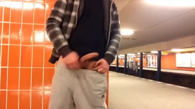 PUBLIC-SUBWAY-STATION-JERKOFF
