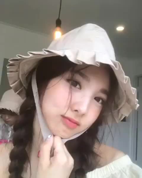 Nayeon IG 170902